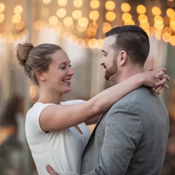 Meet your Posher, Sarah - Picture 1 of 1